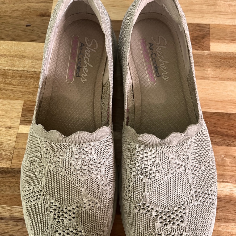 Skechers Tan Flats with Breathable Design